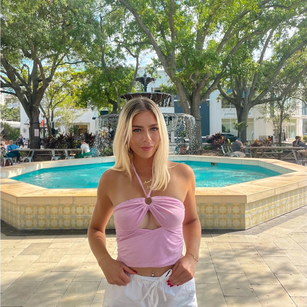 Meet your Posher, Isabelle